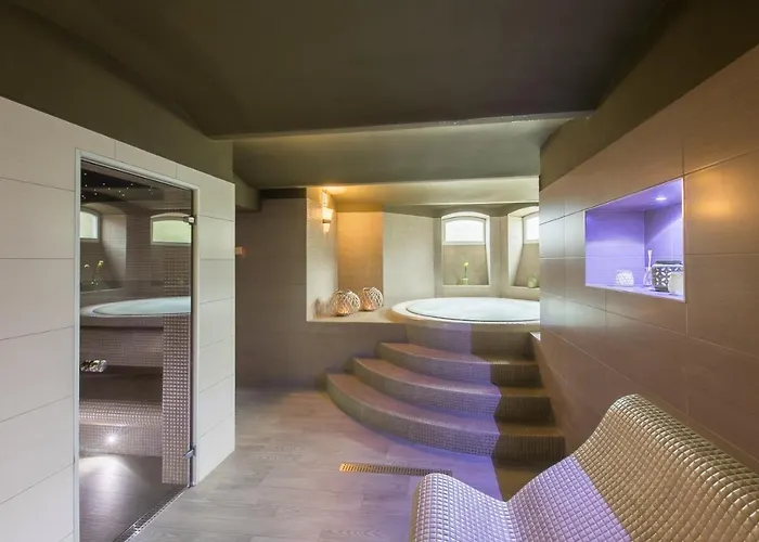 Lipa Hotel 4*